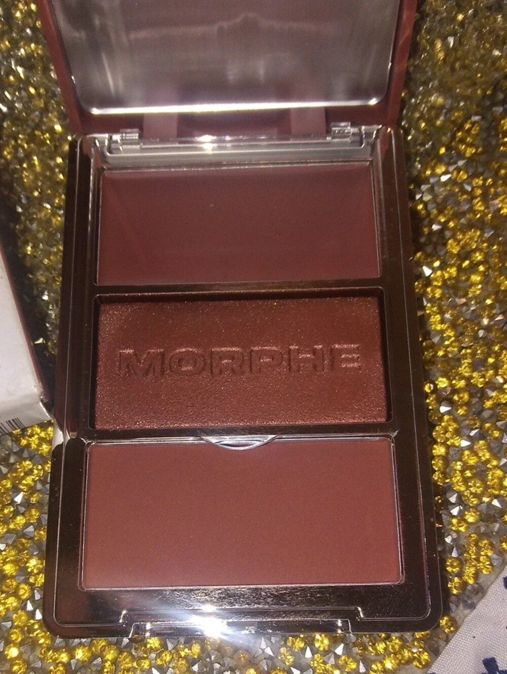 Morphe three complementary